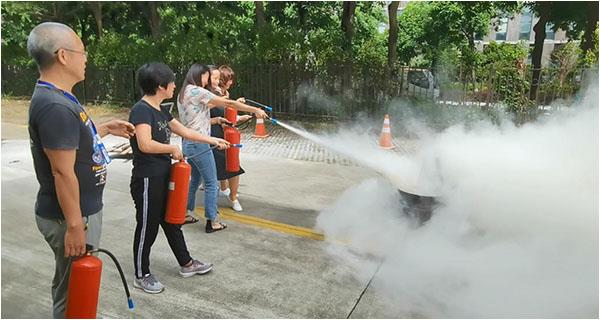 突擊式消防演練，安全生產(chǎn)沒有彩排！